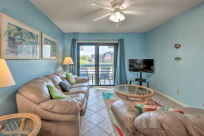 Coastal New Smyrna Beach Condo with Pool Access!